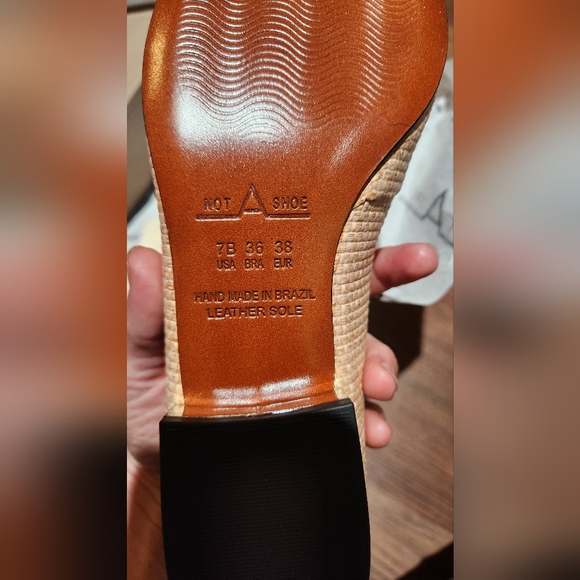 Women's Loafer Palha Nude Rose Not A Shoe Size 7 - Picture 15 of 15